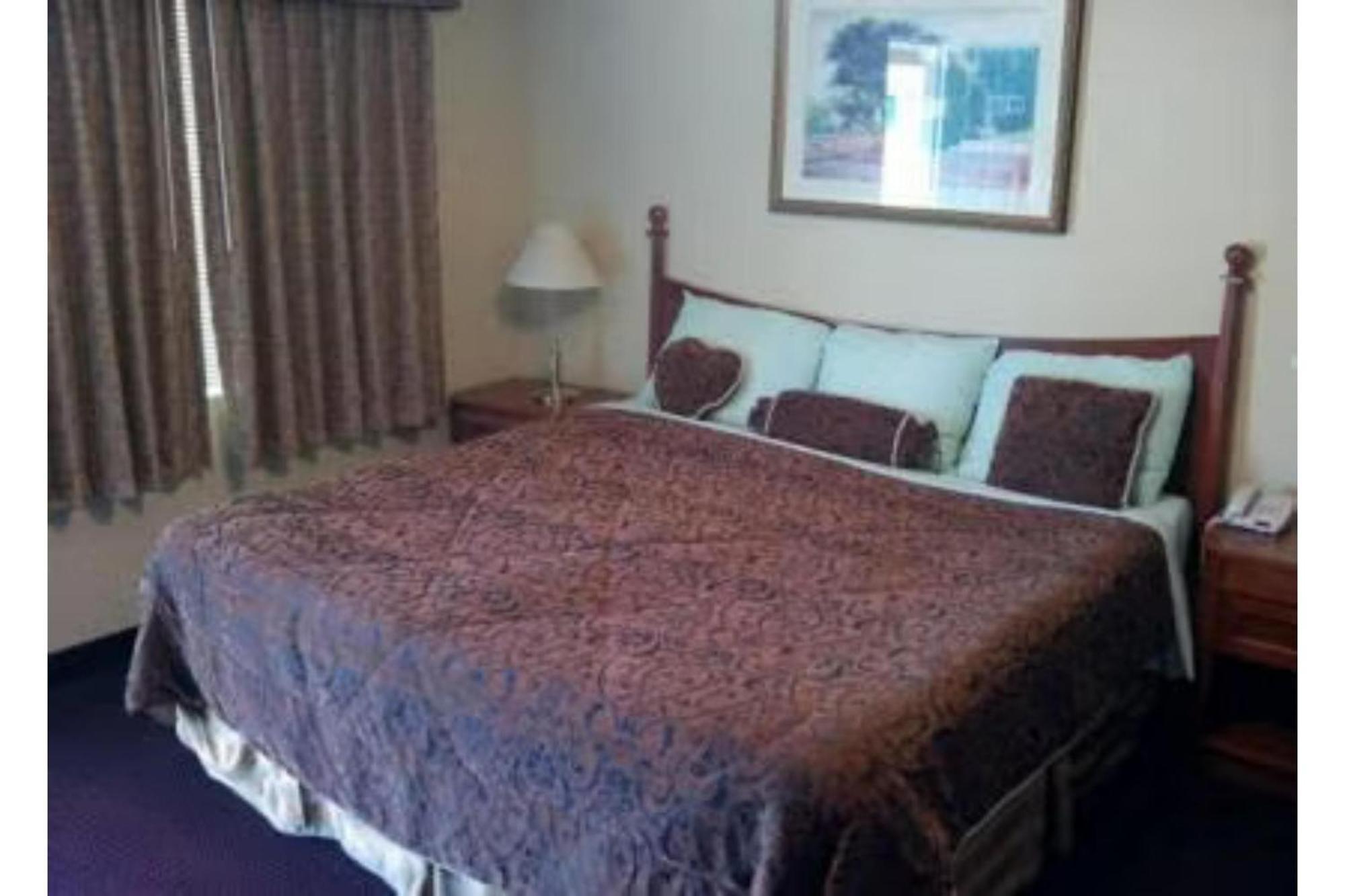 Western Inn Hamilton Dış mekan fotoğraf
